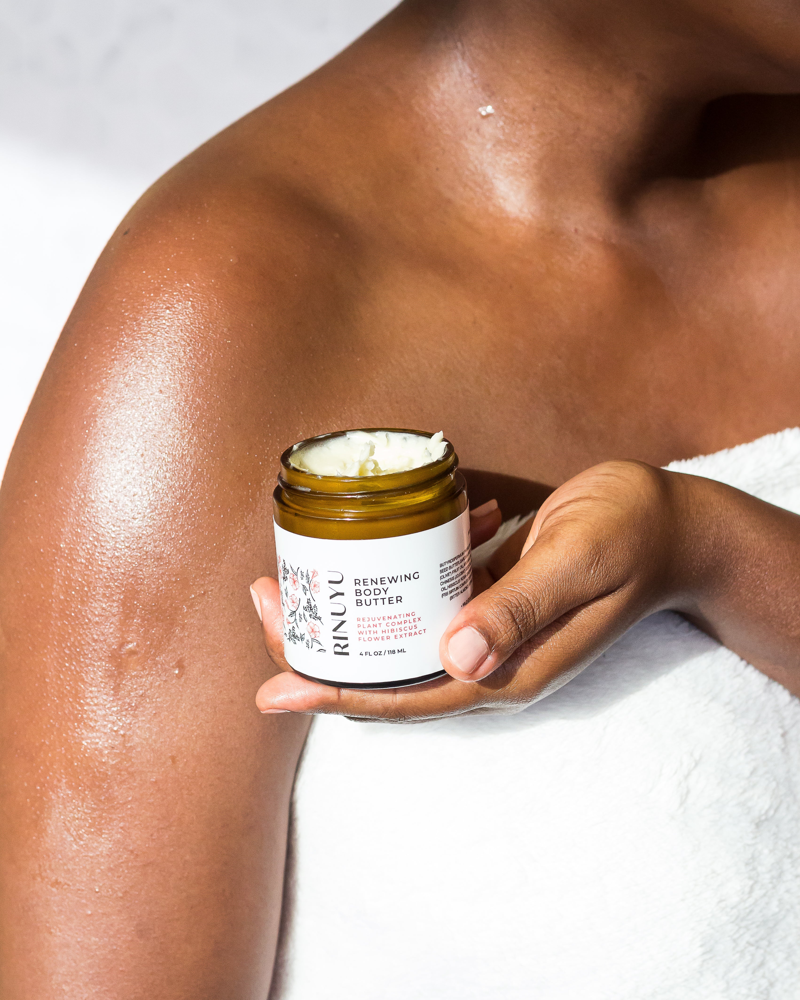 RENEWING BODY BUTTER